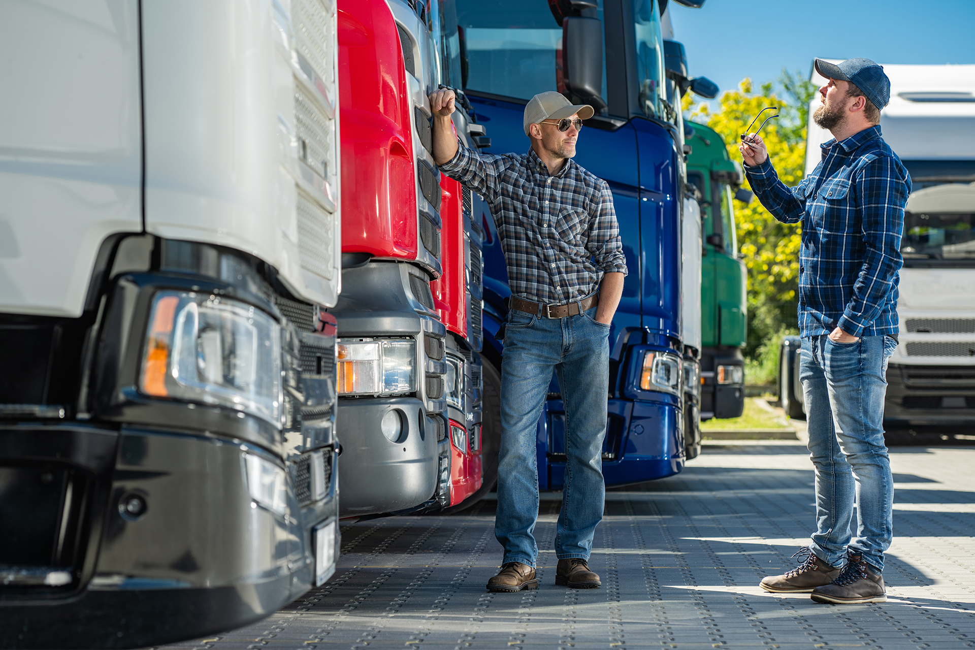 Selección y Compra del Camión + Tráiler